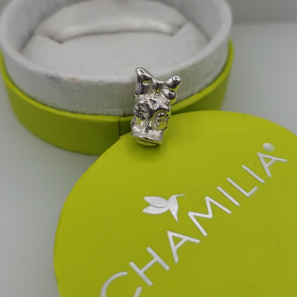 Authentic New Chamilia Daisy Duck Bead